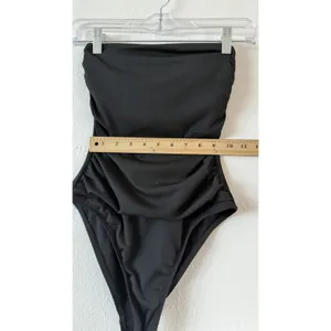 NEW Shade & Shore Black Ribbed Bandeau One Piece Swimsuit XS Shaping thumbnail 8