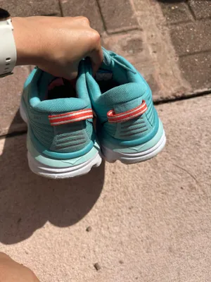 Hoka Bondi 7 turquoise and white Women’s 9 thumbnail 9
