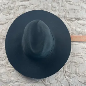 Zara Black Wide Brim Fedora Hat Wool Felt Pinched‎ Crown Buckle Band Size M 58cm thumbnail 5