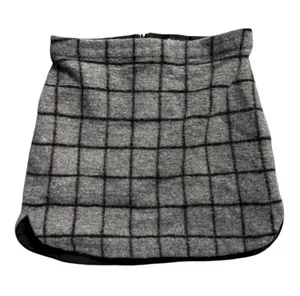 Women's Madewell Mini Skirt Size 0 Grey Black Plaid Wool Blend thumbnail 1