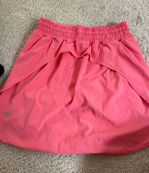 Lululemon Skirt Hotty Hot High-Rise Pink thumbnail 1