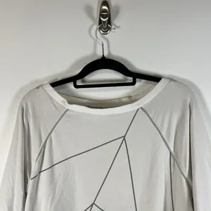 Lululemon Love Pullover Reflective Sweatshirt Top Size 10‎ white Preppy Running thumbnail 2