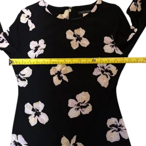 Tommy Hilfiger Black Floral Bell Sleeve Shift Dress Size 2 thumbnail 4