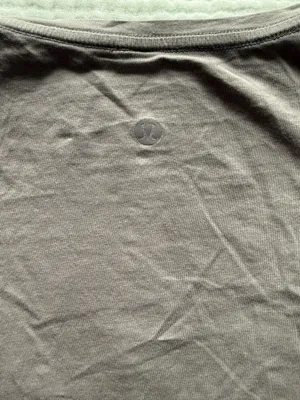 Lululemon V-neck Top thumbnail 3