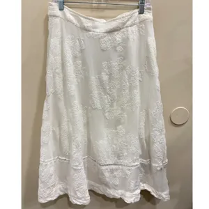 Soft Surroundings White Floral Embroidered Lace Trim Crepe Midi Skirt Large Boho thumbnail 2