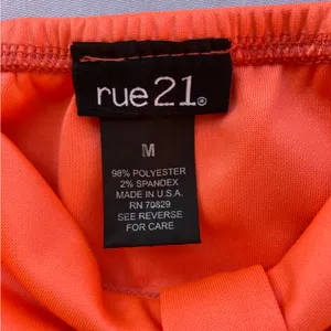 Rue 21 white/coral size‎ M Dress thumbnail 3