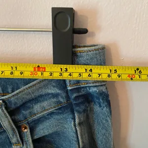 Abercrombie & Fitch The 90s Straight Ultra High Rise Jeans Women's size 30 / 10 thumbnail 7