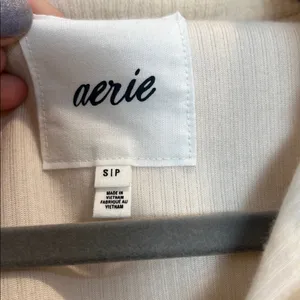 Aerie TWO PIECE SET Cream Women's velour Flare Pants & Jacket size small. thumbnail 9