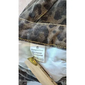 Women’s Leopard Print Cargo Pants Size Small Wide Leg Y2K Grunge Streetwear thumbnail 6
