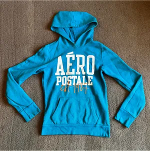 Vintage 2012 Y2K Aeropostale Women’s size Small Teal/Blue Pullover Sweatshirt thumbnail 1