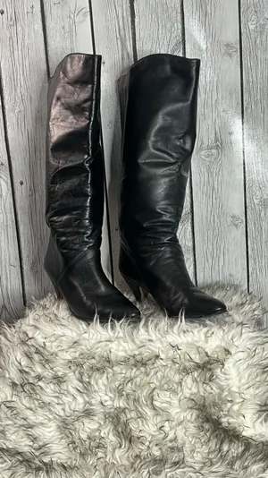 Bootalinos Black Leather Women’s Boots (Size 8.5) thumbnail 2