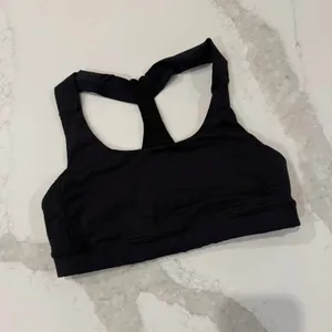 Lululemon Fast Lane Luxtreme Sports Bra Women's 6 Black Skinny Racerback Workout thumbnail 1