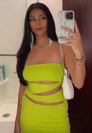 Oh Polly Green  Dress thumbnail 1