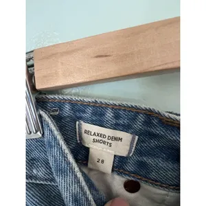 Madewell Shorts Womens Size 28 Blue Distressed Relaxed Short Length‎ Denim thumbnail 5
