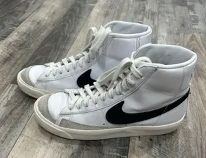 Nike blazers shoes  thumbnail 1