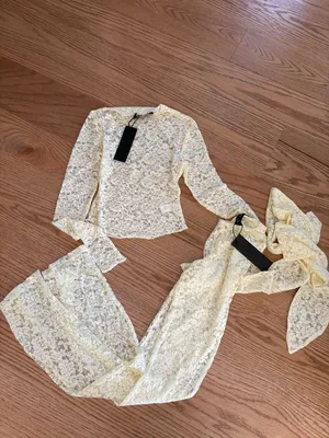 Lioness lace set thumbnail 3