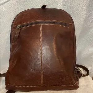 JACK GEORGES Voyager Small Convertible genuine leather Backpack/ Crossbody thumbnail 3