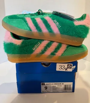 Women’s Adidas Gazelle Indoor Fuzzies, size 9W thumbnail 1