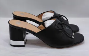 G.C. Shoes Adison Black Block Heel Mules Sz 8 Open Toe Slip On Sandal Chic Shoes thumbnail 1