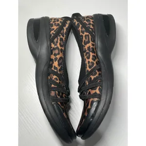 Bzees Rosie‎ Leopard Print Slip On Comfort Shoes Women's 7.5M Lightweight thumbnail 5