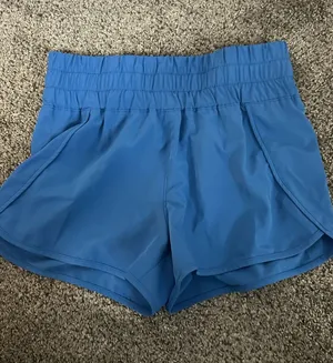 Vanilla Star Shorts thumbnail 1