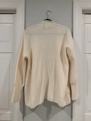 Old Navy Cream Cardigan Knit thumbnail 2