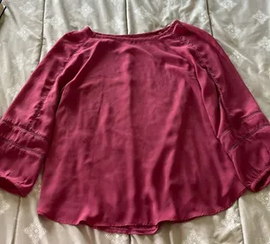 Loft Long Sleeve Blouse w/ Detailed Sleeves Size Medium thumbnail 1
