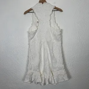 Selfie Leslie Osiris Sleeveless High Neck Lace Dress White Size XL NWT thumbnail 4