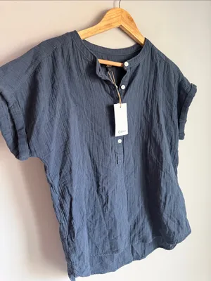 NEW Quince 100% Organic Cotton Gauze Roll Sleeve Shirt Small thumbnail 5