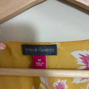Vince Camuto Floral Sheer V-Neck Midi Dress Medium Yellow Women Flutter Sleeve thumbnail 5