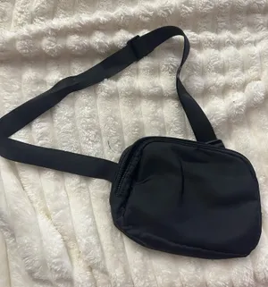 fanny pack Black thumbnail 1