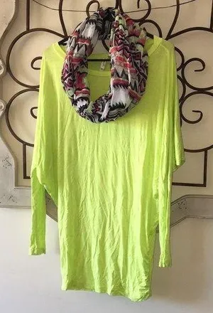 Leshop Dolman Sleeve Top Size Small thumbnail 1