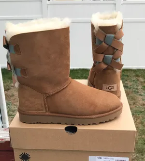 UGG Bailey Bow II Shimmer thumbnail 1