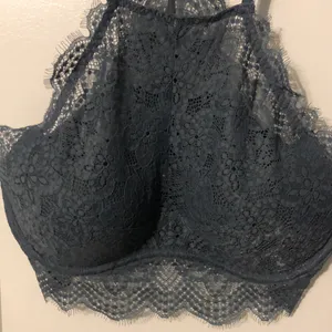 PINK Victoria's Secret Push-Up Pigeonnant Bra Gray Large thumbnail 6