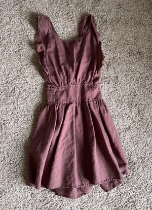 Dress thumbnail 2