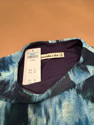NWT Abercrombie & Fitch Paloma Top - XL thumbnail 3