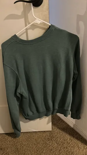 Hollister Crew Sweater  thumbnail 2
