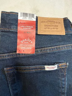 Levi Strauss Signature Vintage High Rise Straight Jeans Size 2 thumbnail 2