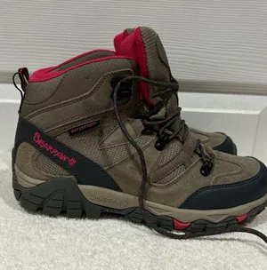 BearPaw tan and Pink Women's Winter Hiking Boots thumbnail 1