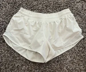 Lululemon Shorts LR Hotty Hot 2.5" Bone  thumbnail 1