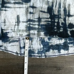 Vera Wang Abstract Tie-Dye Tee - Medium thumbnail 11