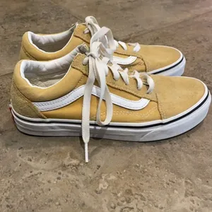VANS Old Skool SK8 Yellow Suede Low Top Sneakers Unisex M 4 W 5.5 Skateboard thumbnail 10
