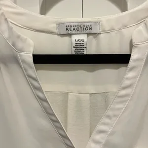 Kenneth Cole White Roll Tab Sleeve Mixed Media Relaxed Blouse thumbnail 2