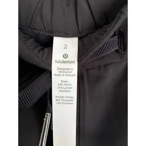 Lululemon Black Pants Size 2 Drawstring Travel Lounge Athletic NWOT thumbnail 5
