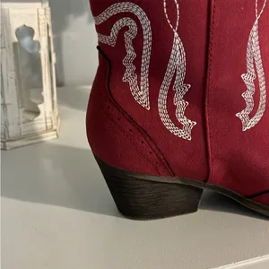 Red Cowgirl Boots Mid Calf Embroidered Western Cowboy Womens 6.5 New in Box thumbnail 6