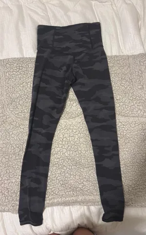 Athleta Pants thumbnail 3