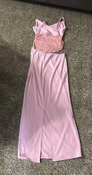 Pink Dress Amazon thumbnail 1