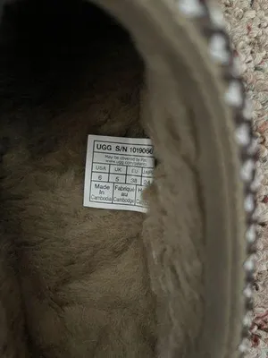 Uggs  thumbnail 5