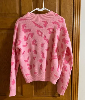 Cheetah Fuzzy Sweater Pink thumbnail 1