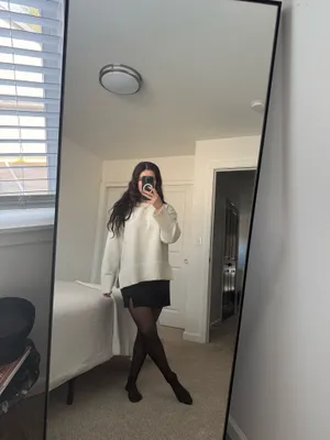 Boutique Off white sweater thumbnail 4